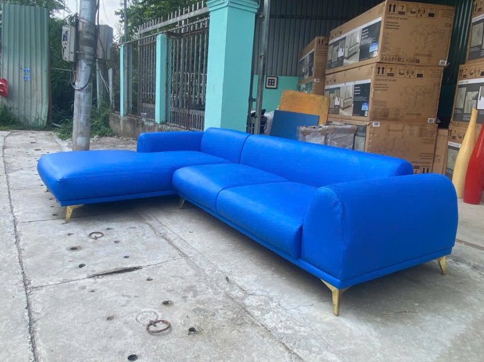 Kết hợp bộ bàn ghế trong thiết kế hiện đại