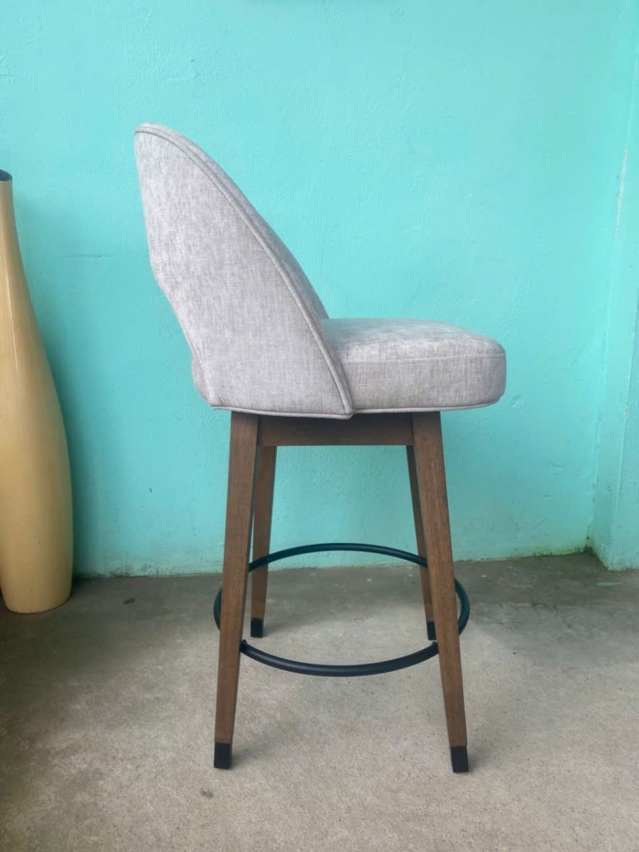 Mẫu ghế bar xoay 360 giá xưởng tại Bình dương