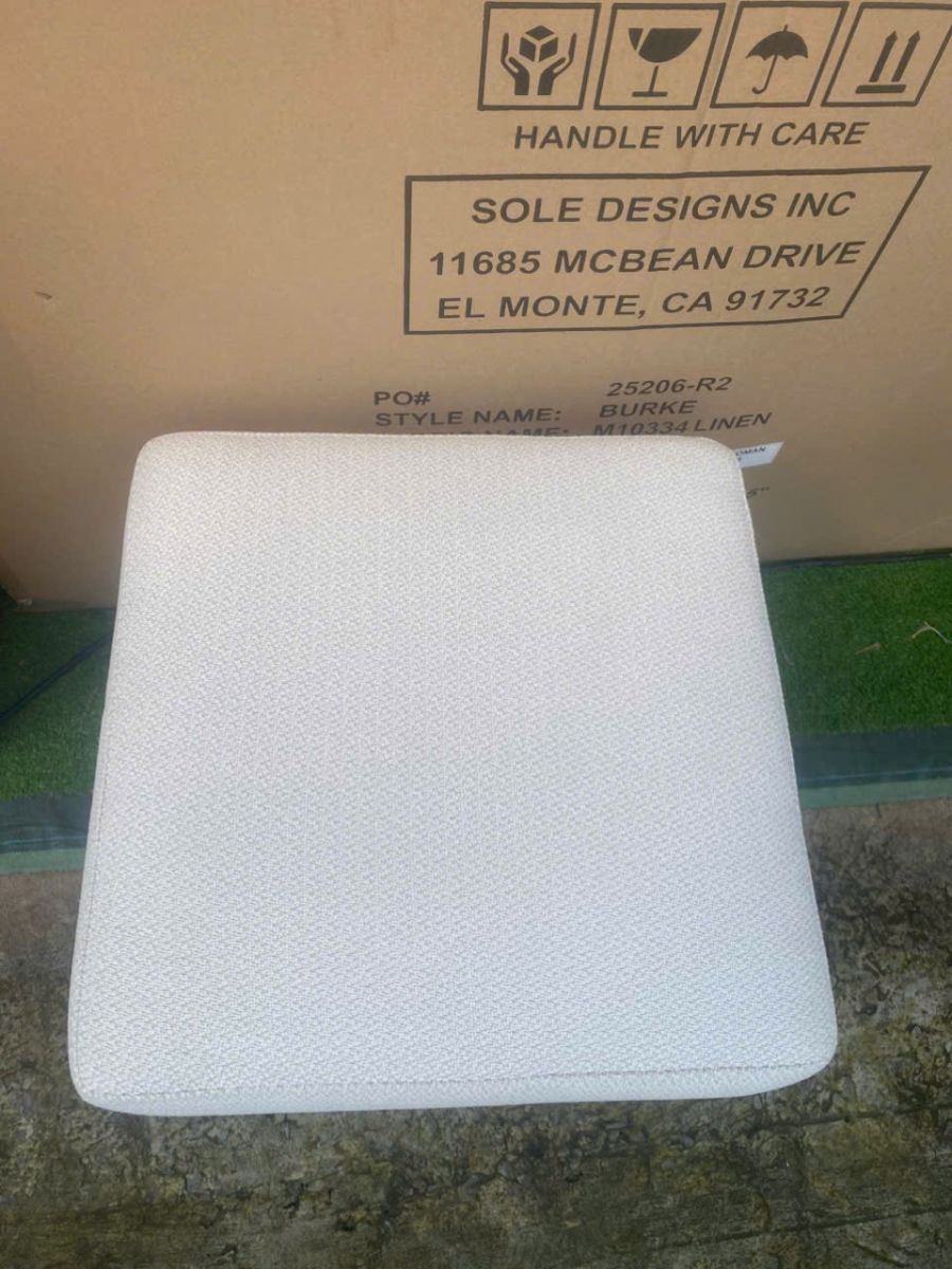 Đôn sofa cao cấp giá rẻ tại bình dương
