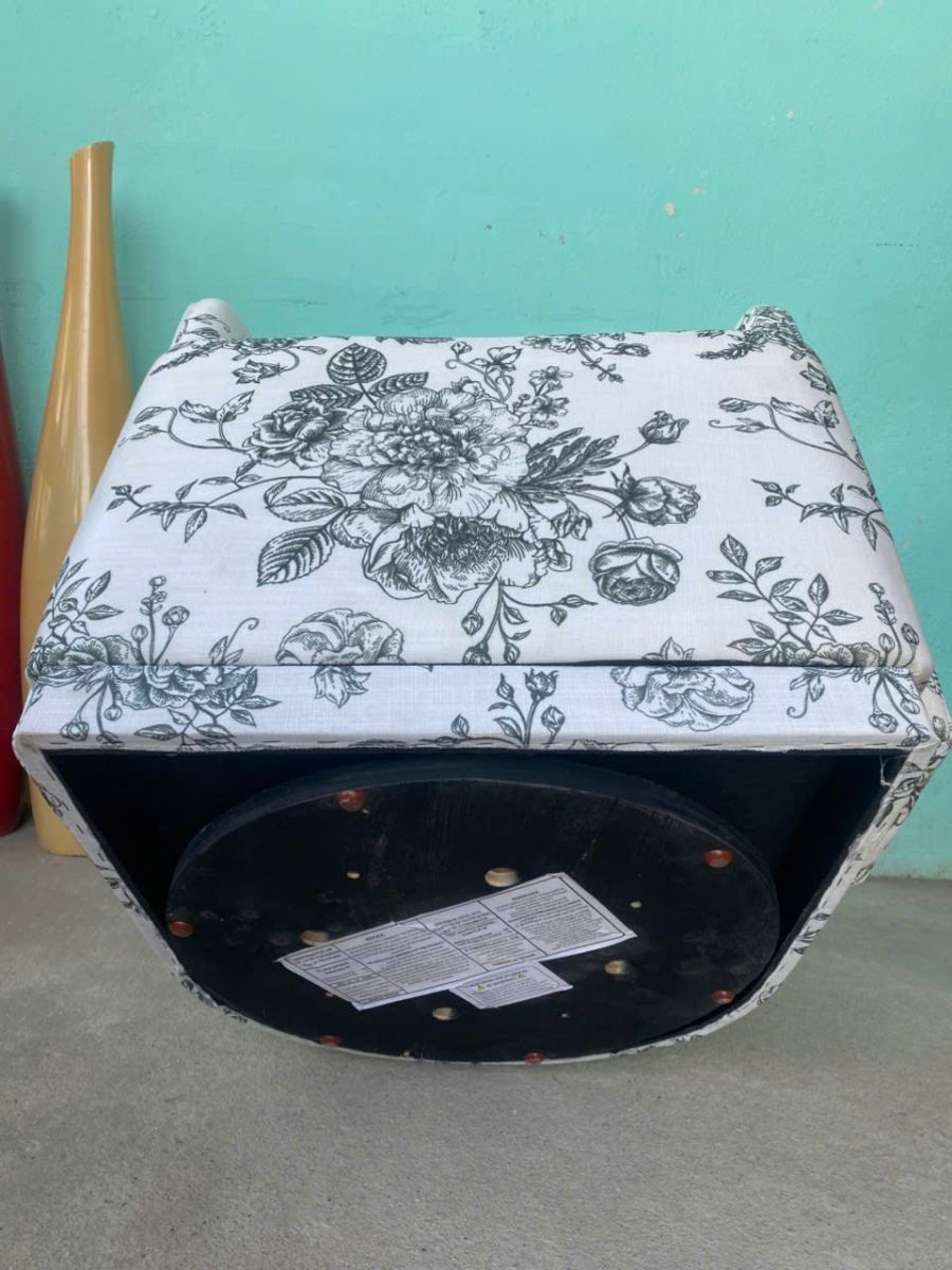 ghế sofa đơn xoay họa tiết bông hoa giá rẻ tại TPHCM,