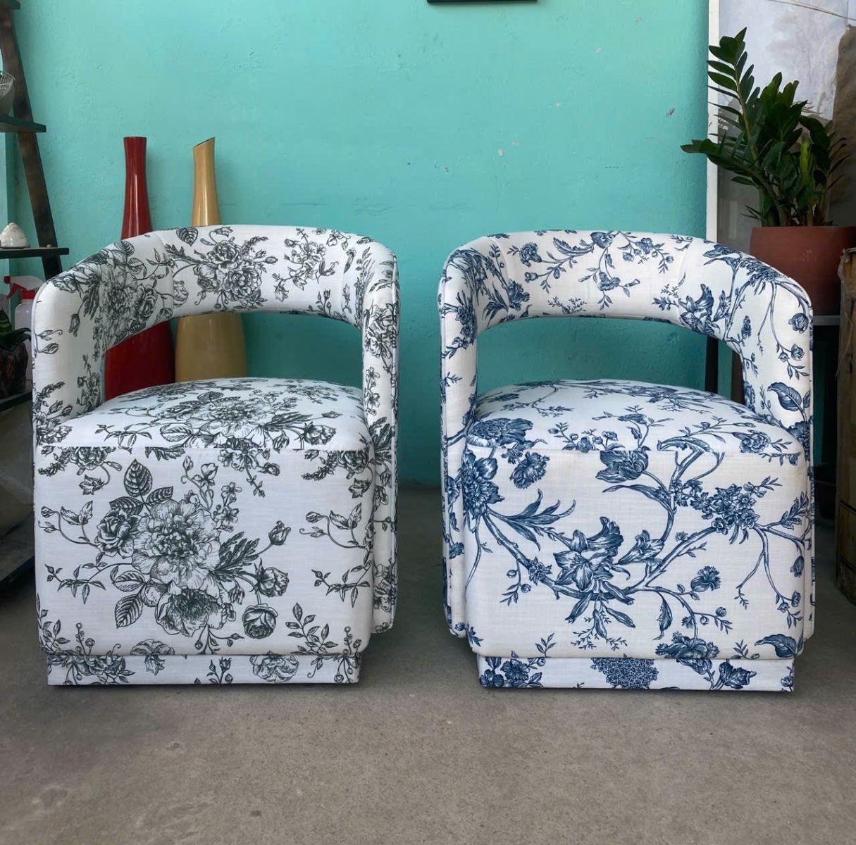 Ghế sofa đơn xoay họa tiết bông hoa giá rẻ tại TPHCM